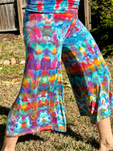 Load image into Gallery viewer, Medium Rayon Pants
