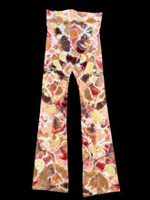 Load image into Gallery viewer, Small Yoga Pants - run small
