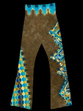 Load image into Gallery viewer, Medium Yoga Pants
