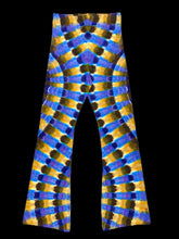 Load image into Gallery viewer, Large Yoga Pants - run small
