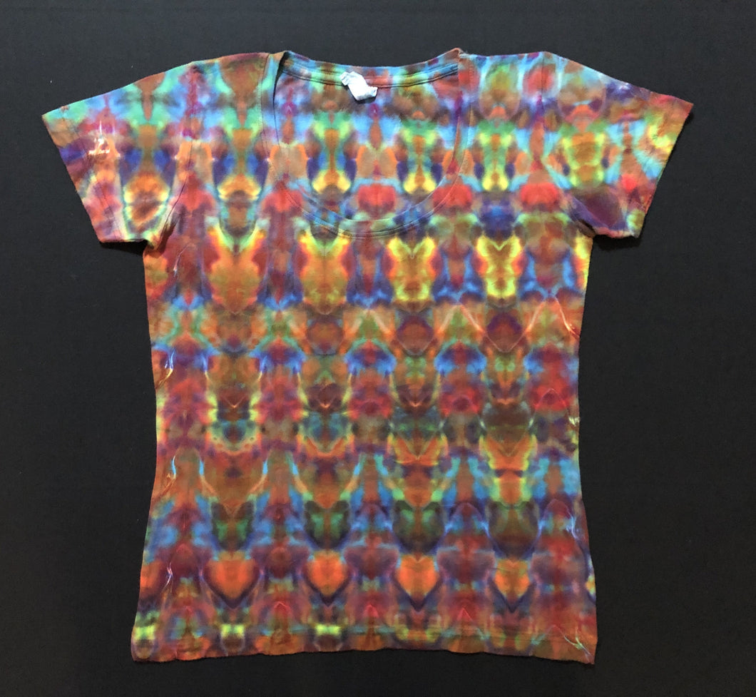 Medium Scoop Neck Shirt