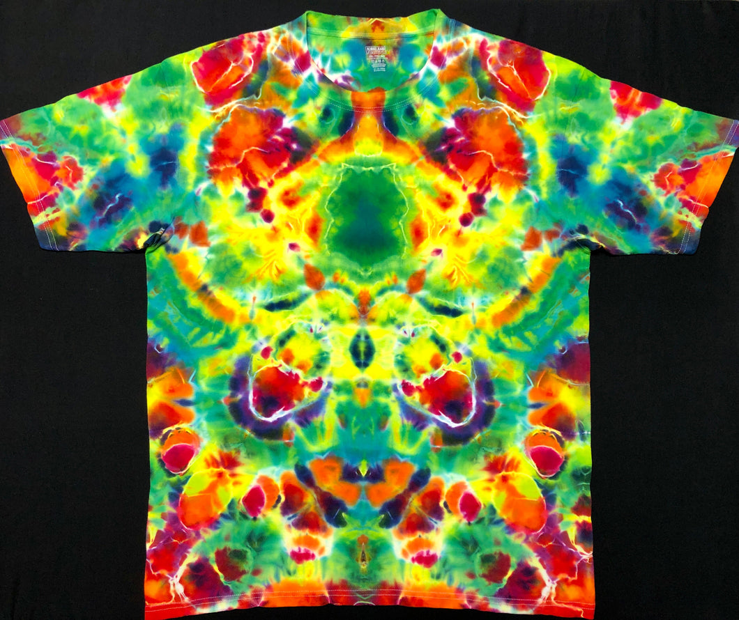 XXL Shirt - Runs a bit long